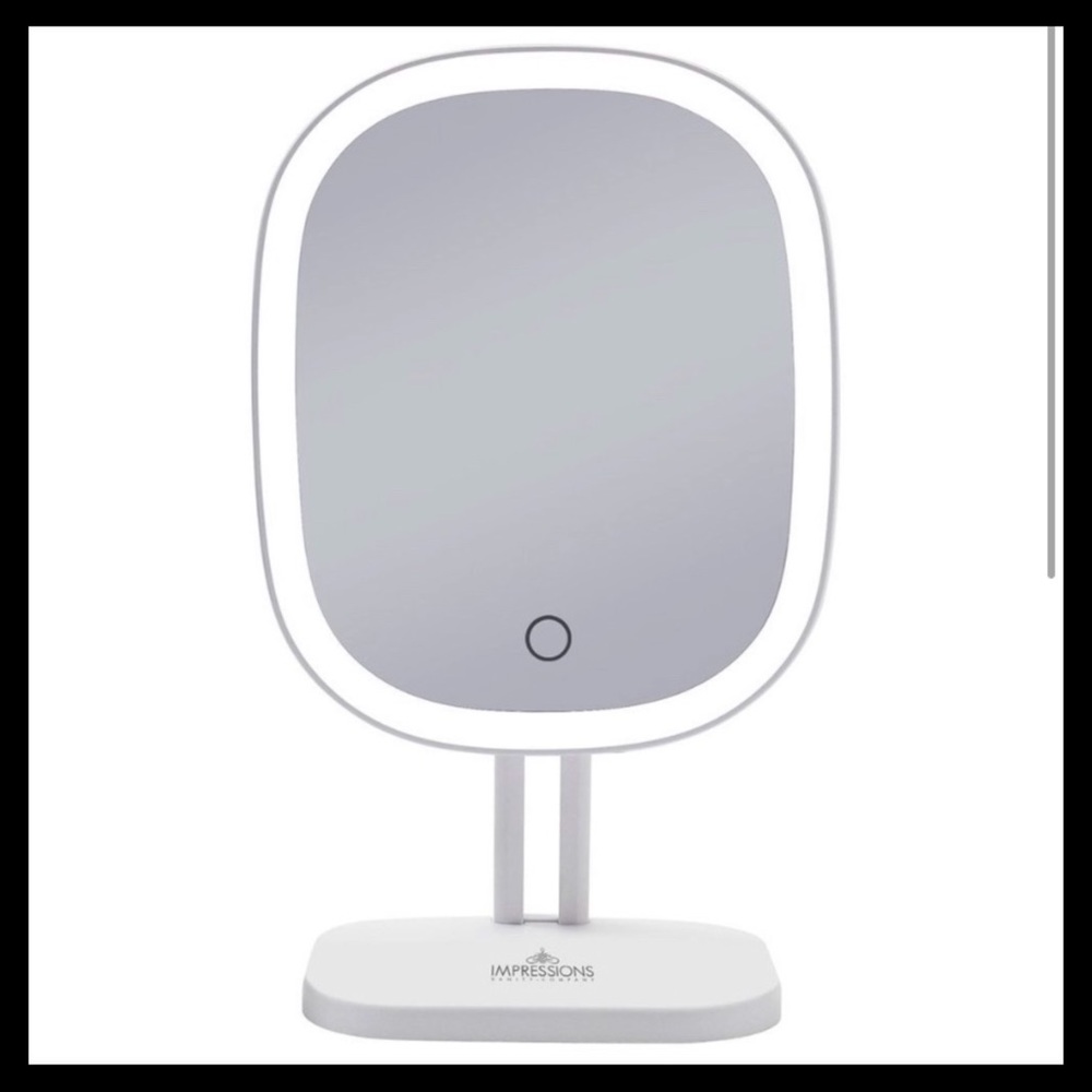 Impressions Vanity -Touch Highlight makeup mirror